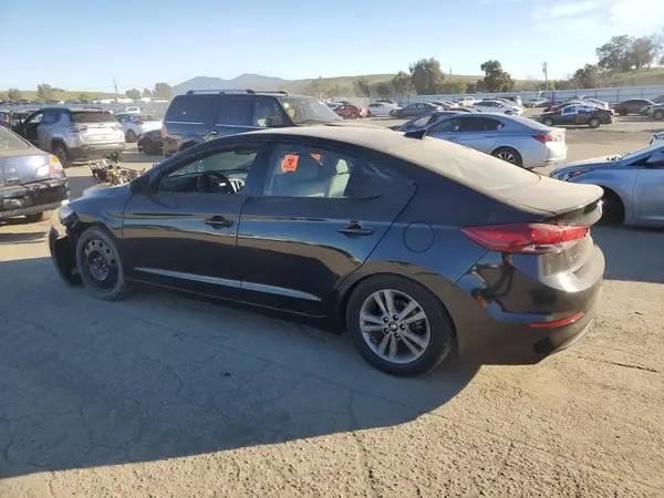 5NPD84LF8JH250057 2018 HYUNDAI ELANTRA - Image 2
