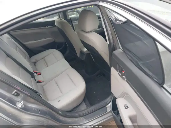 5NPD84LF8JH250320 2018 HYUNDAI ELANTRA - Image 8