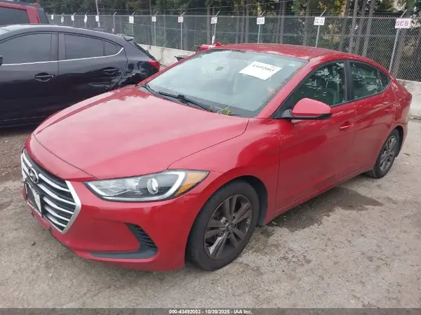 5NPD84LF8JH250656 2018 HYUNDAI ELANTRA - Image 2