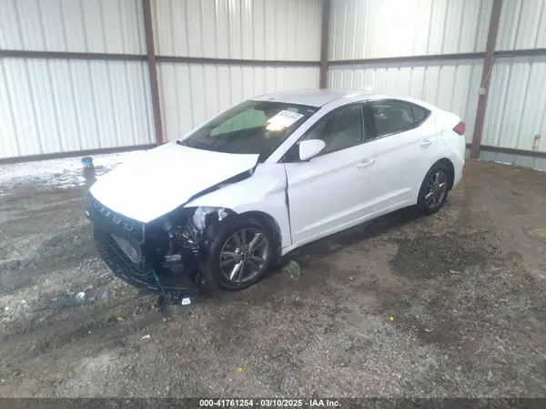 5NPD84LF8JH252116 2018 HYUNDAI ELANTRA - Image 2