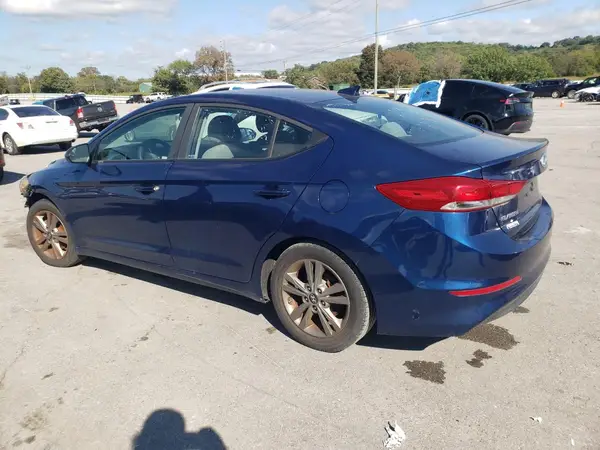 5NPD84LF8JH252455 2018 HYUNDAI ELANTRA - Image 2