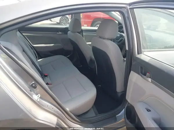 5NPD84LF8JH252648 2018 HYUNDAI ELANTRA - Image 8