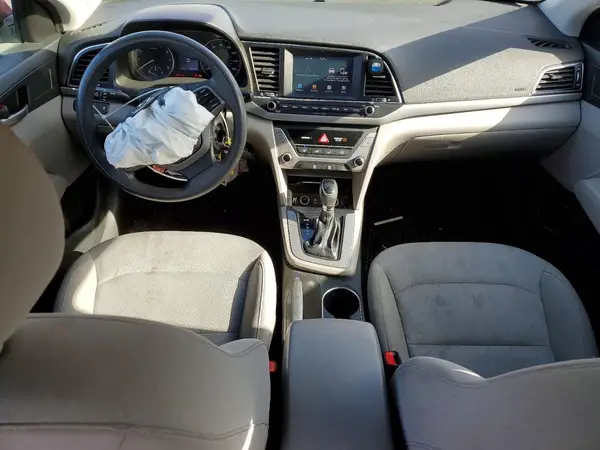 5NPD84LF8JH252682 2018 HYUNDAI ELANTRA - Image 8
