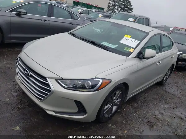 5NPD84LF8JH255145 2018 HYUNDAI ELANTRA - Image 2
