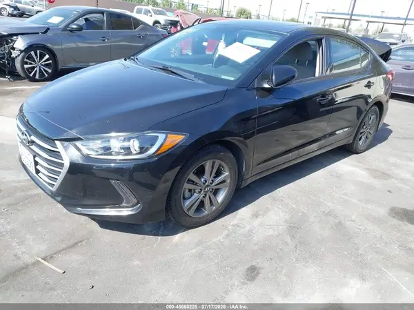 5NPD84LF8JH257851 2018 HYUNDAI ELANTRA - Image 2