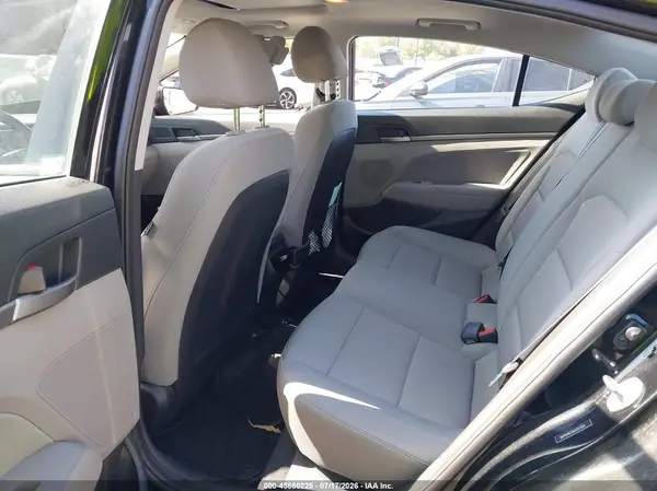 5NPD84LF8JH257851 2018 HYUNDAI ELANTRA - Image 8