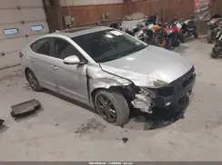 5NPD84LF8JH260734 2018 HYUNDAI ELANTRA