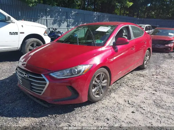 5NPD84LF8JH261642 2018 HYUNDAI ELANTRA - Image 2