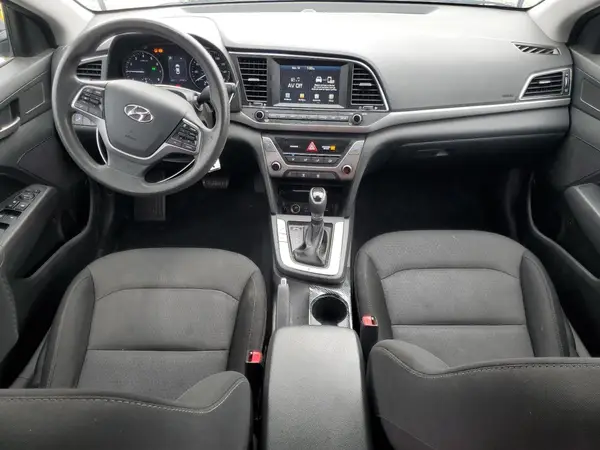 5NPD84LF8JH264802 2018 HYUNDAI ELANTRA - Image 8