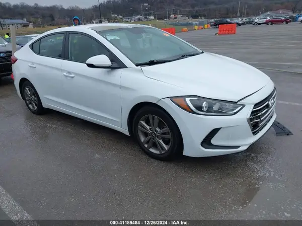 5NPD84LF8JH269157 2018 HYUNDAI ELANTRA - Image 1