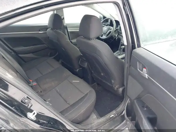 5NPD84LF8JH269191 2018 HYUNDAI ELANTRA - Image 8