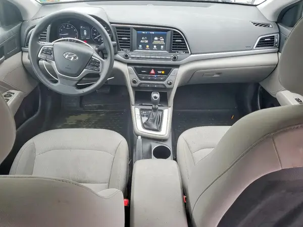 5NPD84LF8JH269613 2018 HYUNDAI ELANTRA - Image 8