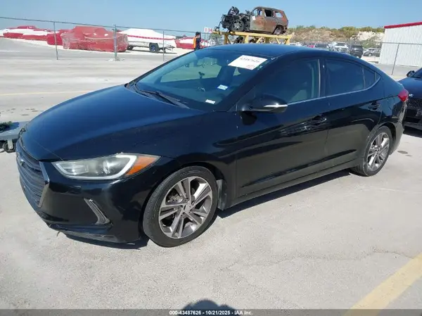 5NPD84LF8JH271667 2018 HYUNDAI ELANTRA - Image 2