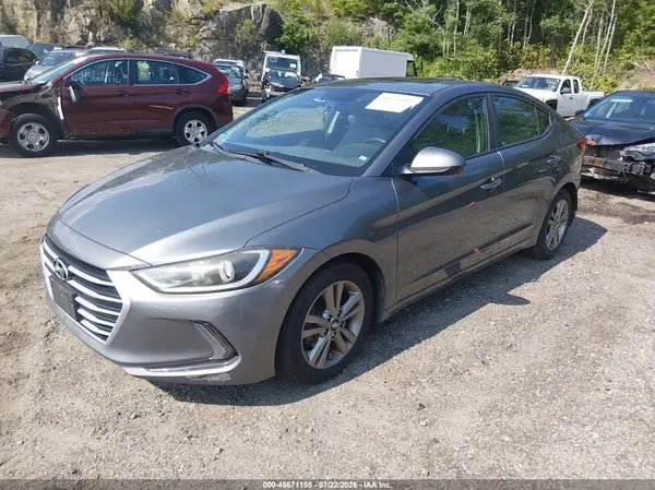 5NPD84LF8JH272477 2018 HYUNDAI ELANTRA - Image 2