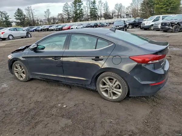 5NPD84LF8JH272494 2018 HYUNDAI ELANTRA - Image 2