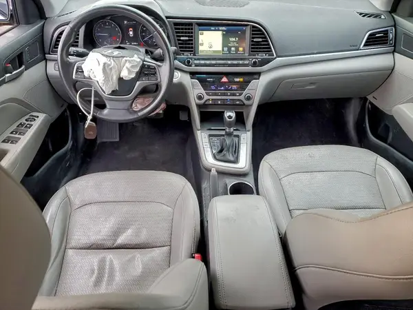 5NPD84LF8JH272494 2018 HYUNDAI ELANTRA - Image 8