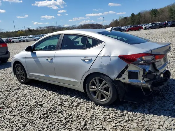 5NPD84LF8JH276870 2018 HYUNDAI ELANTRA - Image 2