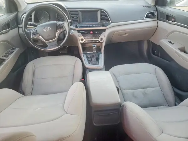 5NPD84LF8JH281101 2018 HYUNDAI ELANTRA - Image 8