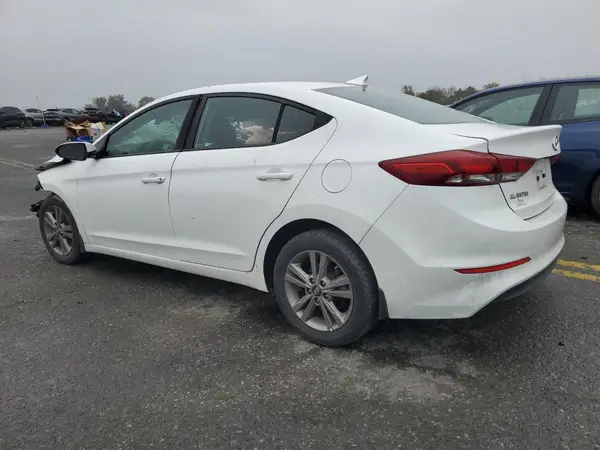 5NPD84LF8JH281793 2018 HYUNDAI ELANTRA - Image 2