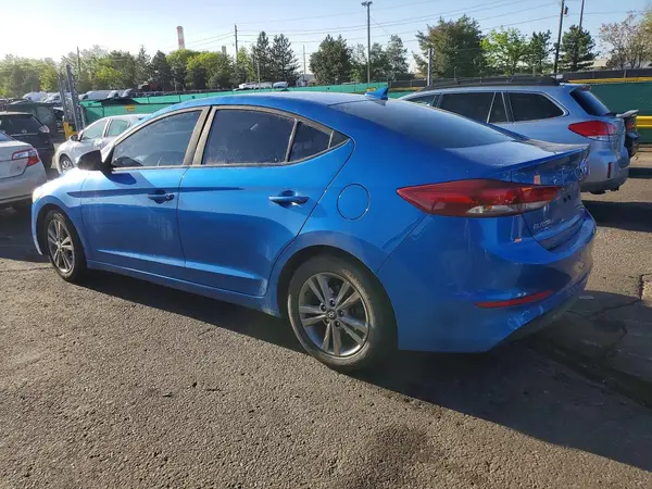 5NPD84LF8JH281955 2018 HYUNDAI ELANTRA - Image 2