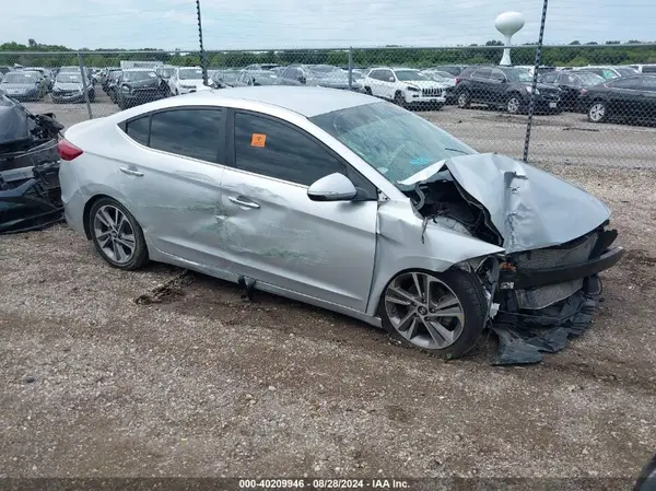 5NPD84LF8JH283124 2018 HYUNDAI ELANTRA - Image 1