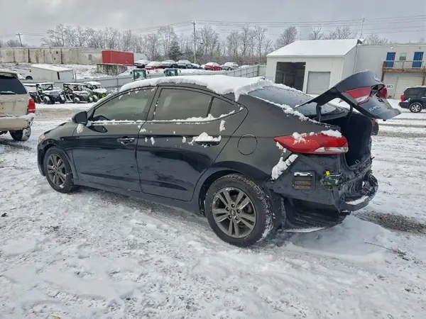 5NPD84LF8JH287268 2018 HYUNDAI ELANTRA - Image 2