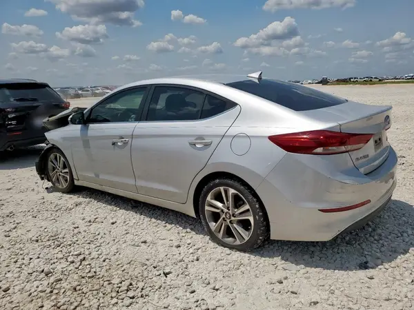 5NPD84LF8JH293314 2018 HYUNDAI ELANTRA - Image 2