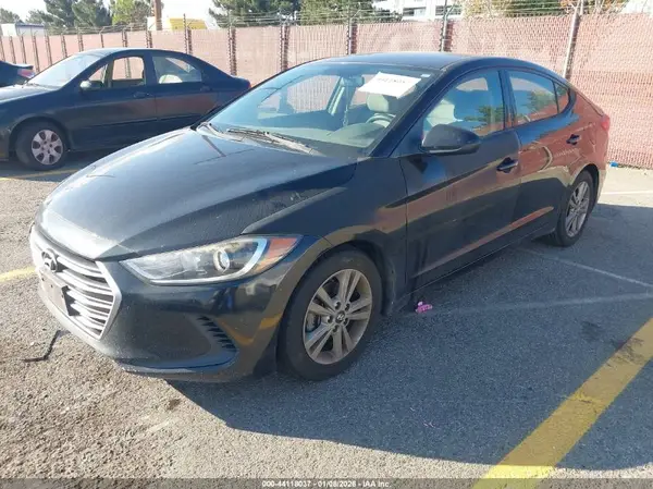 5NPD84LF8JH293359 2018 HYUNDAI ELANTRA - Image 2