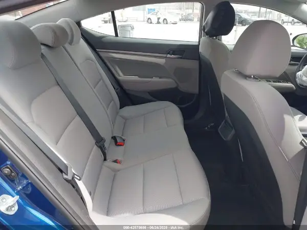 5NPD84LF8JH293474 2018 HYUNDAI ELANTRA - Image 8