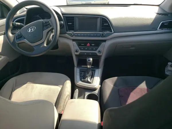 5NPD84LF8JH294141 2018 HYUNDAI ELANTRA - Image 8