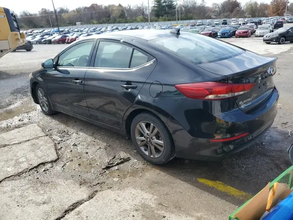 5NPD84LF8JH299114 2018 HYUNDAI ELANTRA - Image 2