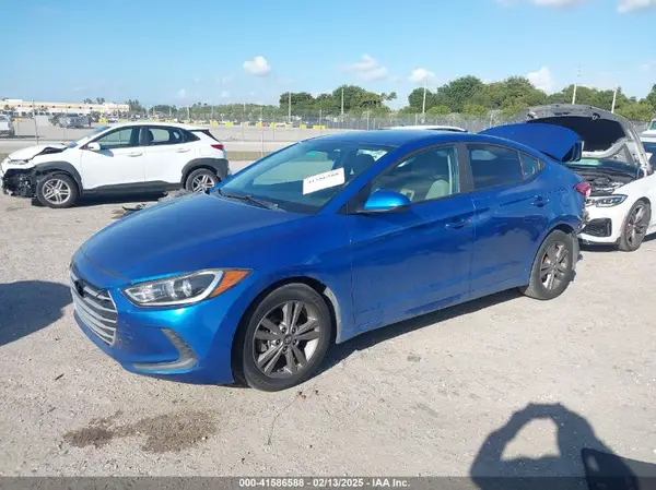 5NPD84LF8JH299243 2018 HYUNDAI ELANTRA - Image 2