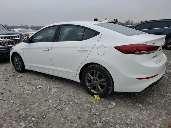 5NPD84LF8JH302139 2018 HYUNDAI ELANTRA - Image 2