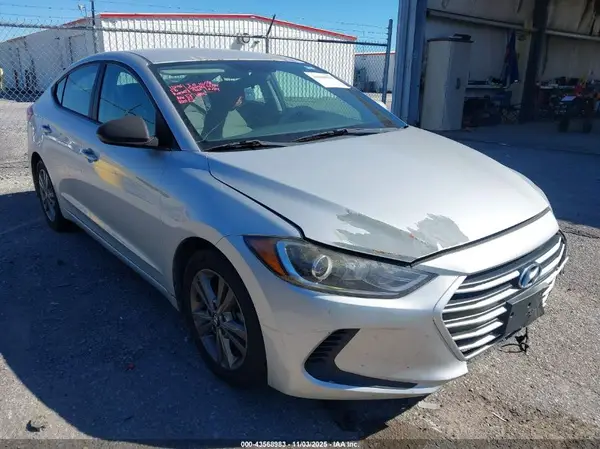 5NPD84LF8JH302660 2018 HYUNDAI ELANTRA - Image 1