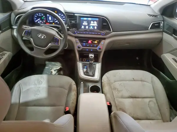 5NPD84LF8JH302786 2018 HYUNDAI ELANTRA - Image 8