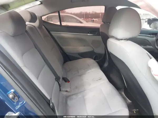 5NPD84LF8JH304473 2018 HYUNDAI ELANTRA - Image 8
