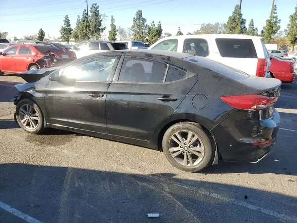 5NPD84LF8JH306062 2018 HYUNDAI ELANTRA - Image 2