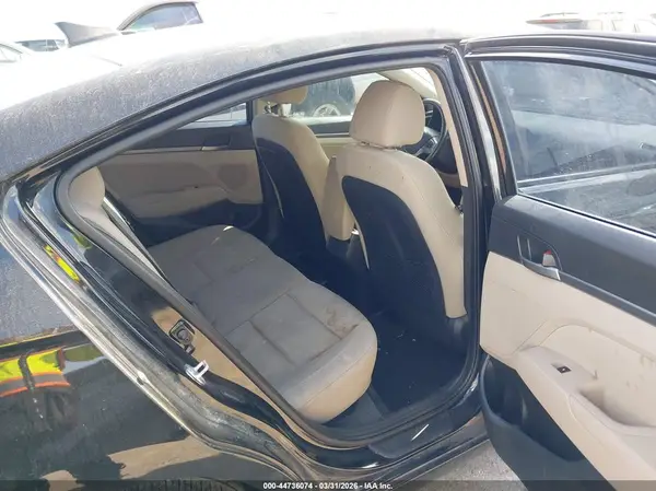 5NPD84LF8JH309222 2018 HYUNDAI ELANTRA - Image 8