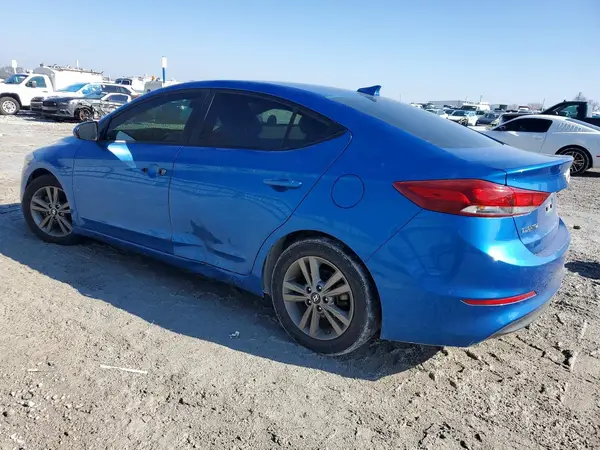 5NPD84LF8JH311505 2018 HYUNDAI ELANTRA - Image 2