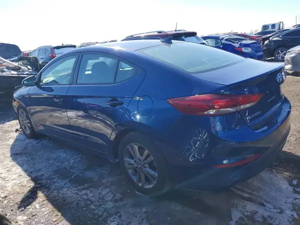 5NPD84LF8JH313352 2018 HYUNDAI ELANTRA - Image 2