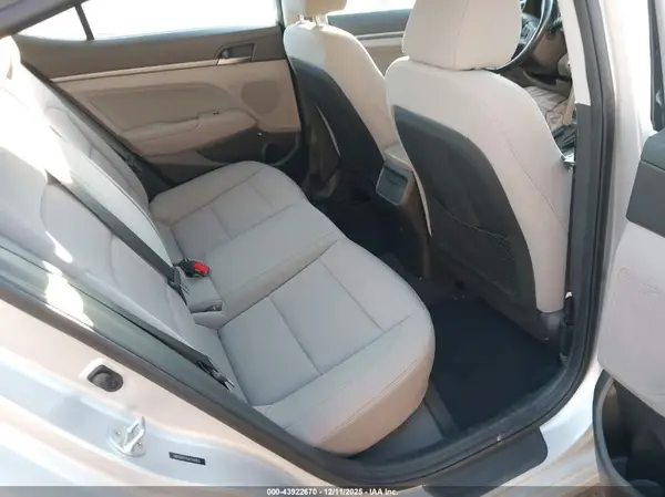 5NPD84LF8JH316803 2018 HYUNDAI ELANTRA - Image 8