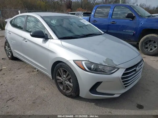5NPD84LF8JH317420 2018 HYUNDAI ELANTRA - Image 1