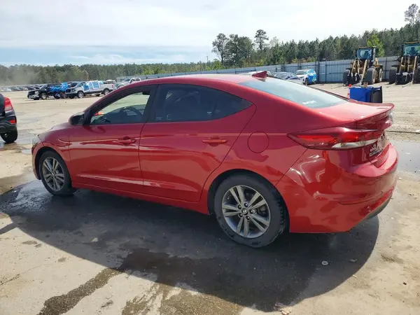 5NPD84LF8JH318230 2018 HYUNDAI ELANTRA - Image 2