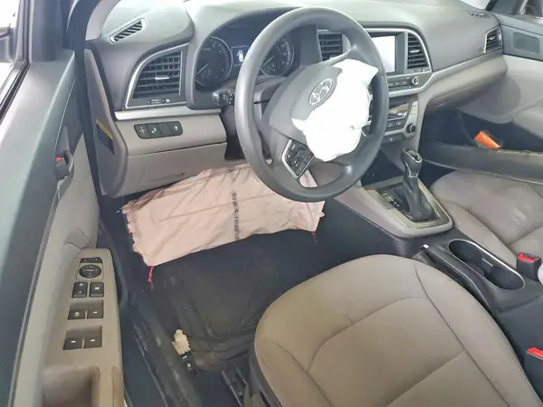 5NPD84LF8JH318406 2018 HYUNDAI ELANTRA - Image 8