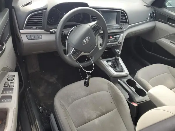 5NPD84LF8JH318423 2018 HYUNDAI ELANTRA - Image 8