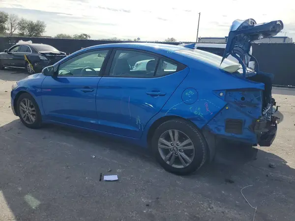 5NPD84LF8JH320107 2018 HYUNDAI ELANTRA - Image 2