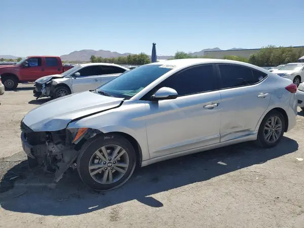 5NPD84LF8JH321757 2018 HYUNDAI ELANTRA - Image 1