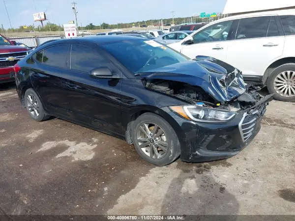 5NPD84LF8JH326585 2018 HYUNDAI ELANTRA - Image 1