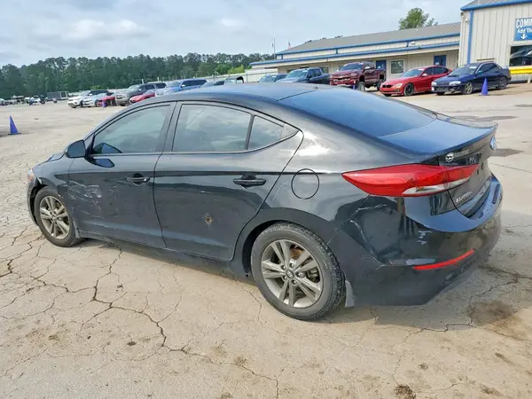 5NPD84LF8JH327655 2018 HYUNDAI ELANTRA - Image 2