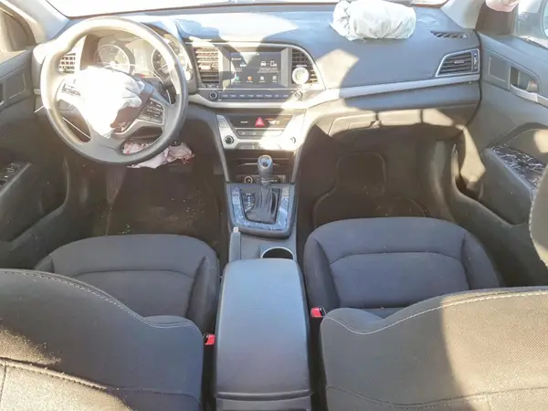 5NPD84LF8JH329339 2018 HYUNDAI ELANTRA - Image 8